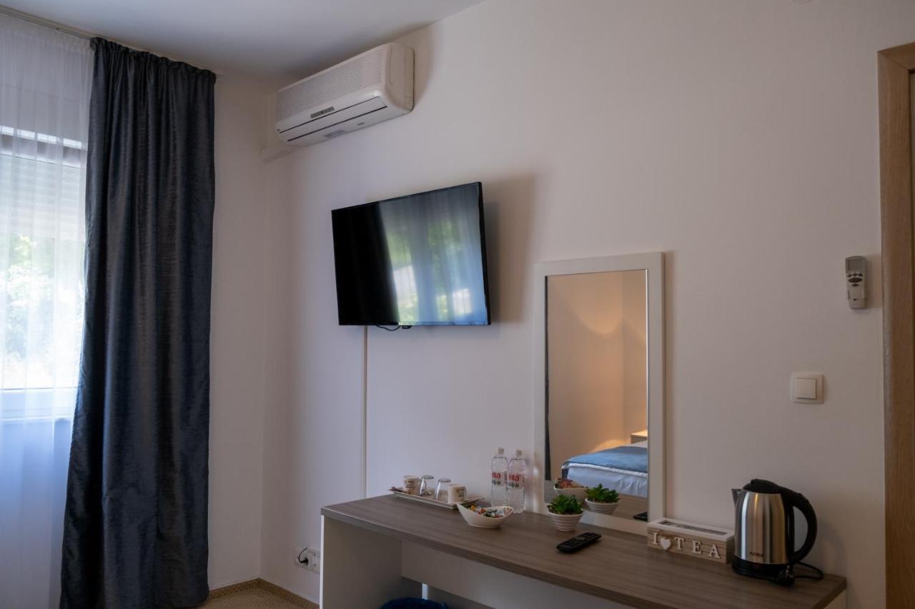 Mir Apartment *